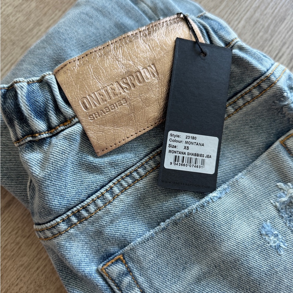 One Teaspoon Blue Boyfriend Jeans with Distressed Vintage Look
